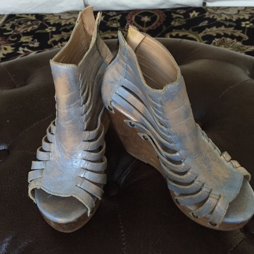 Bed Stu gladiator wedge